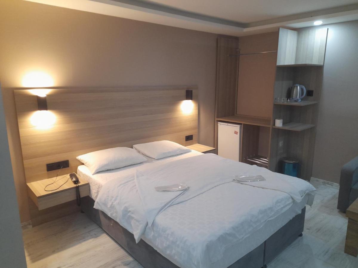 Moon Suit Hotel, Istanbul